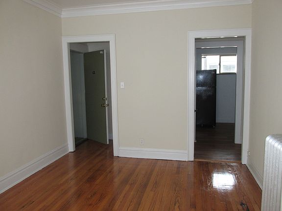 4th image of 5156 S King Dr #51562