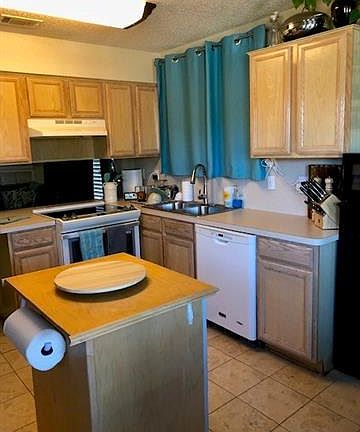 2nd image of 542 Berryhill Dr