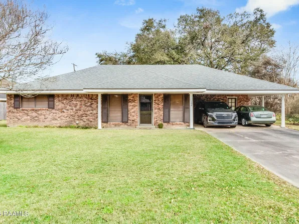 104 S William Dr, Lafayette, LA 70506