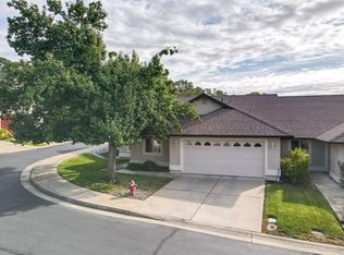 805 Cherryhill Trl, Redding, CA 96003