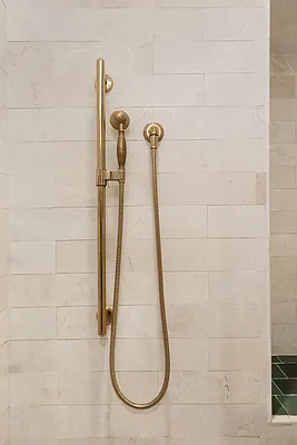 Sold by Compass | media 17