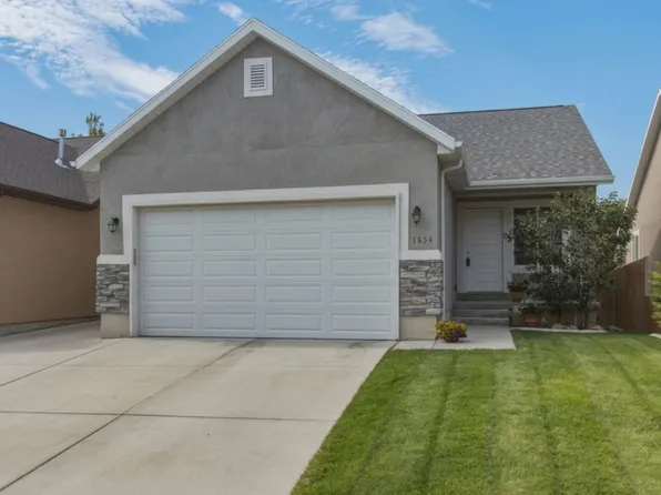 1854 E Shadow Dr, Eagle Mountain, UT 84005