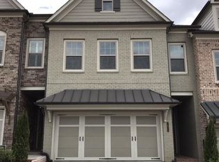 1023 Milhaven Dr, Roswell, GA 30076