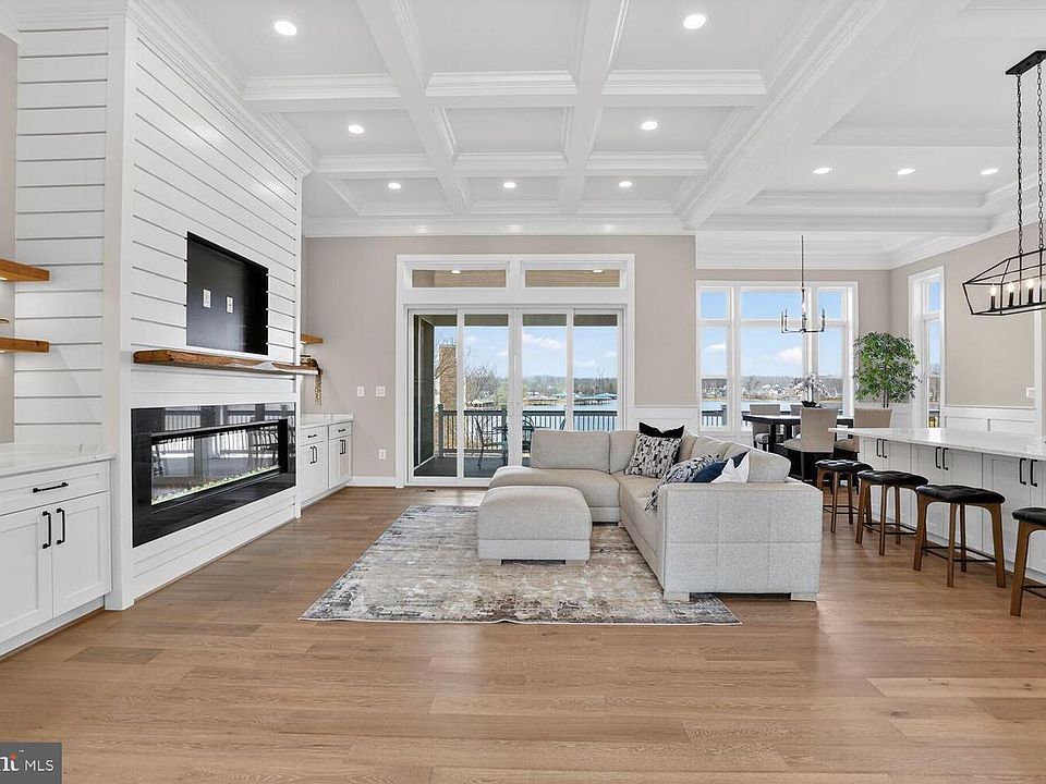 1st image of 393 Rock Island Rdg