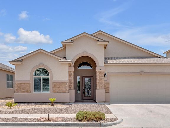 3rd image of 12776 Runway Ave