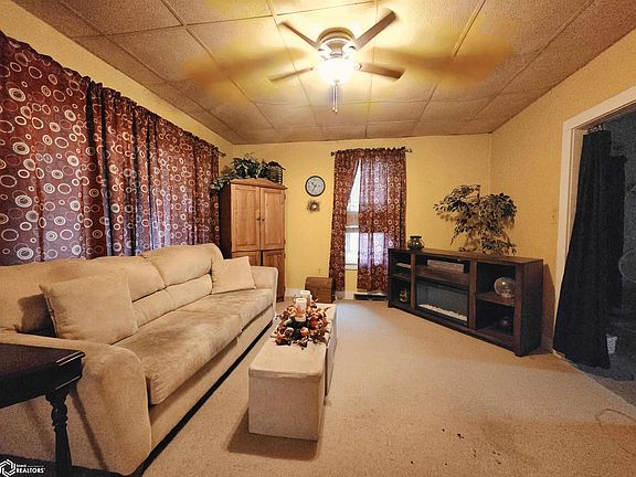 3rd image of 1326 Brick St