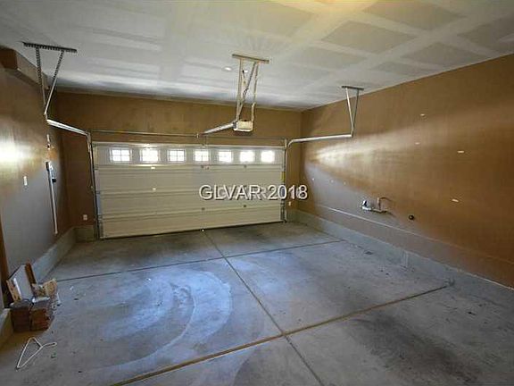 2nd image of 10413 Yew Blossom Ave #0