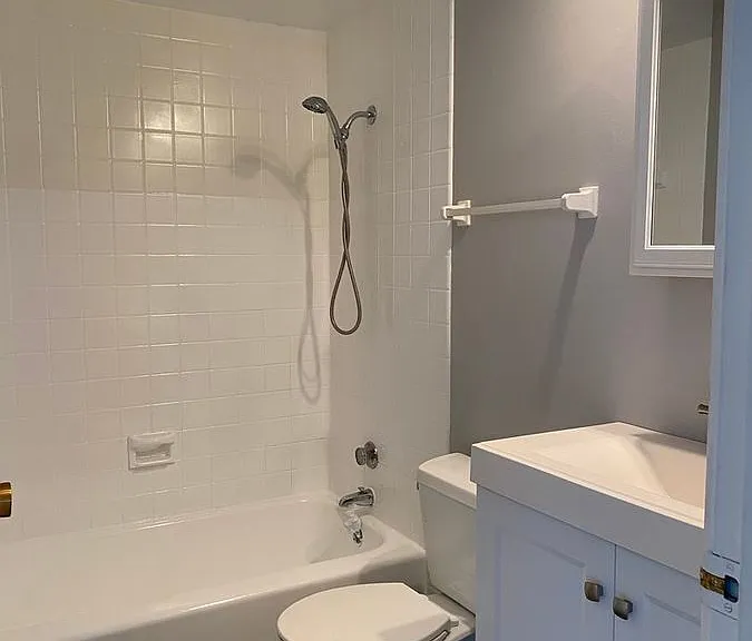 9845 S Cicero Ave #2S — Photo 6