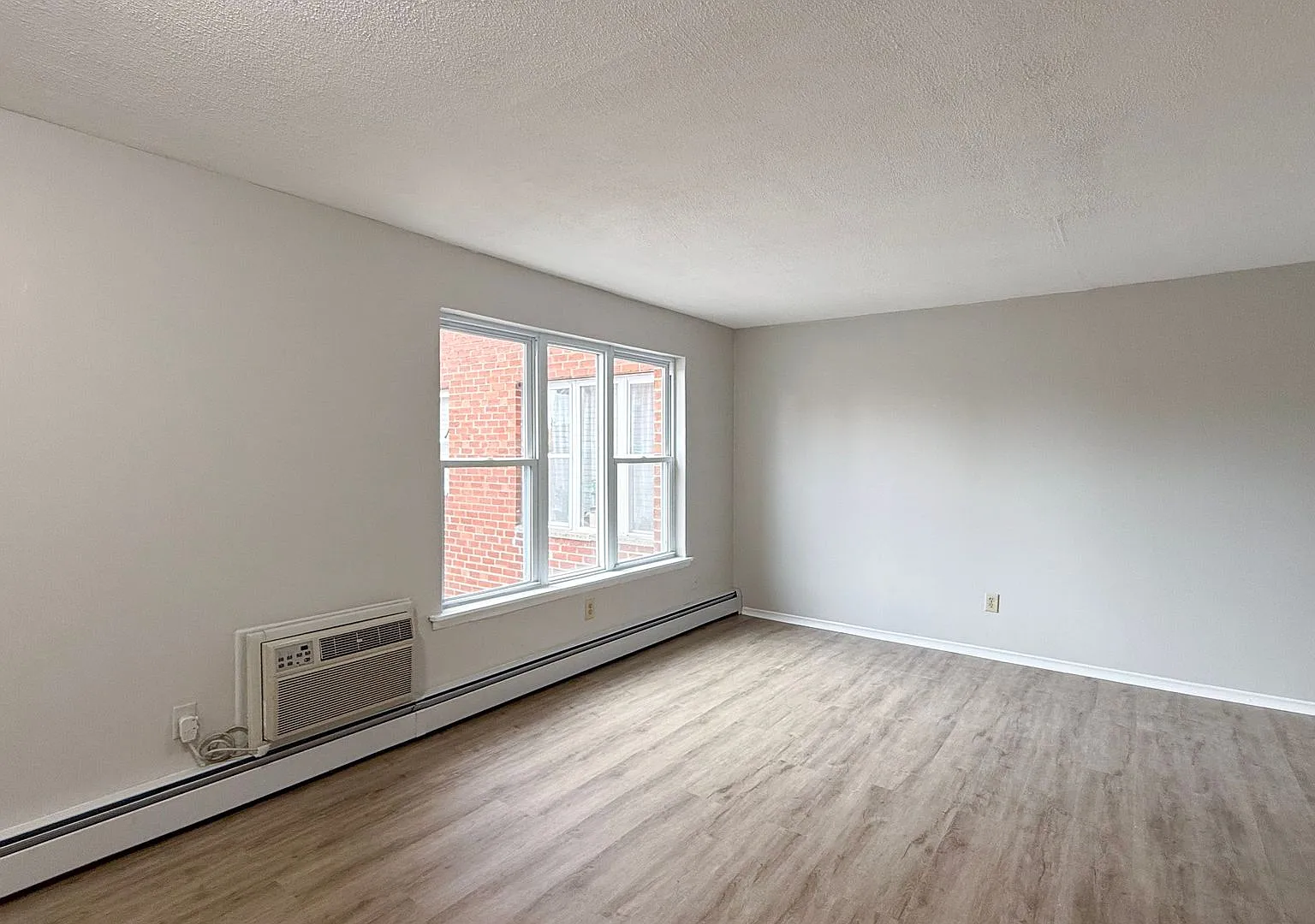 55 Morris St /Bianquita Investments LLC — Photo 4