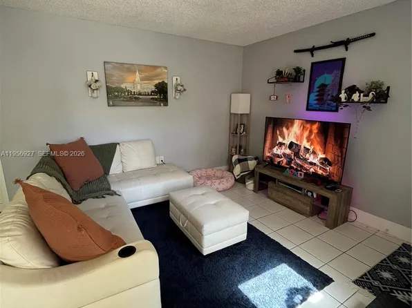 10211 Fontainebleau Blvd APT 102, Miami, FL 33172