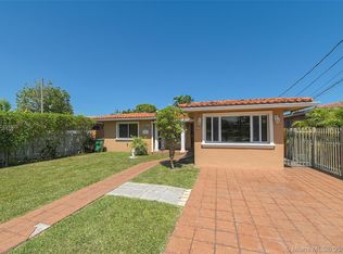 3427 SW 88th Ct, Miami, FL 33165