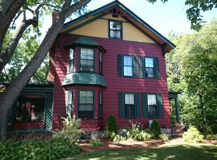 25 Grayfield Ave, West Roxbury, MA 02132