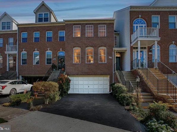 6339 Dunman Way, Alexandria, VA 22315
