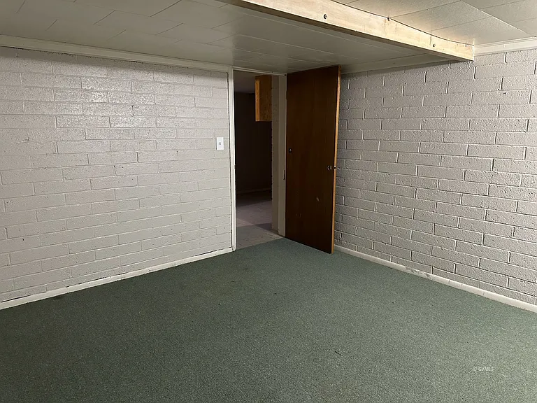 2883 N Bigler Ave — Photo 26