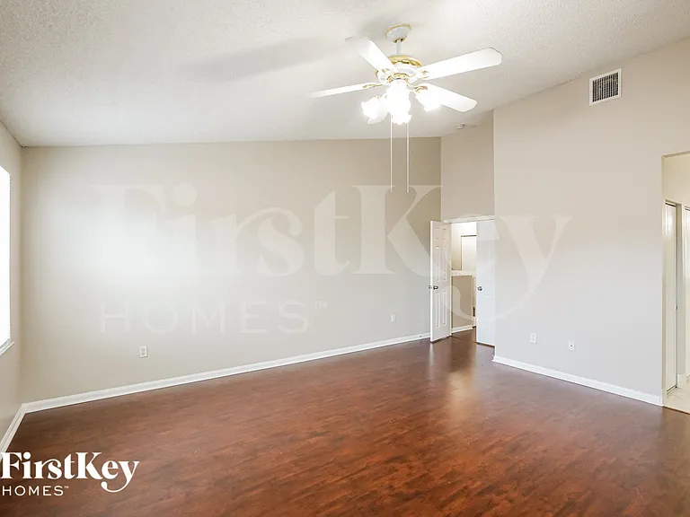 1436 NW 159th Ln — Photo 10