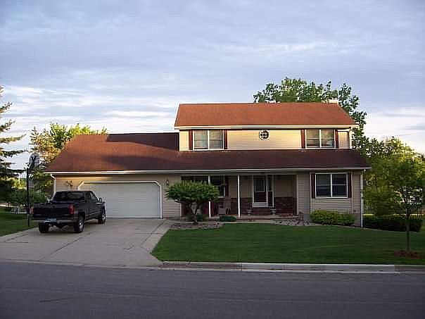1st image of 931 Highland Dr