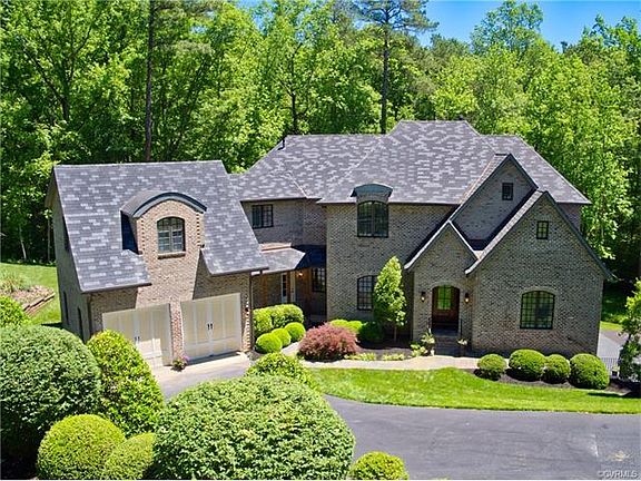 2nd image of 279 Pembroke Ln
