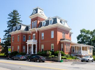 241 Middle St #5, Portsmouth, NH 03801