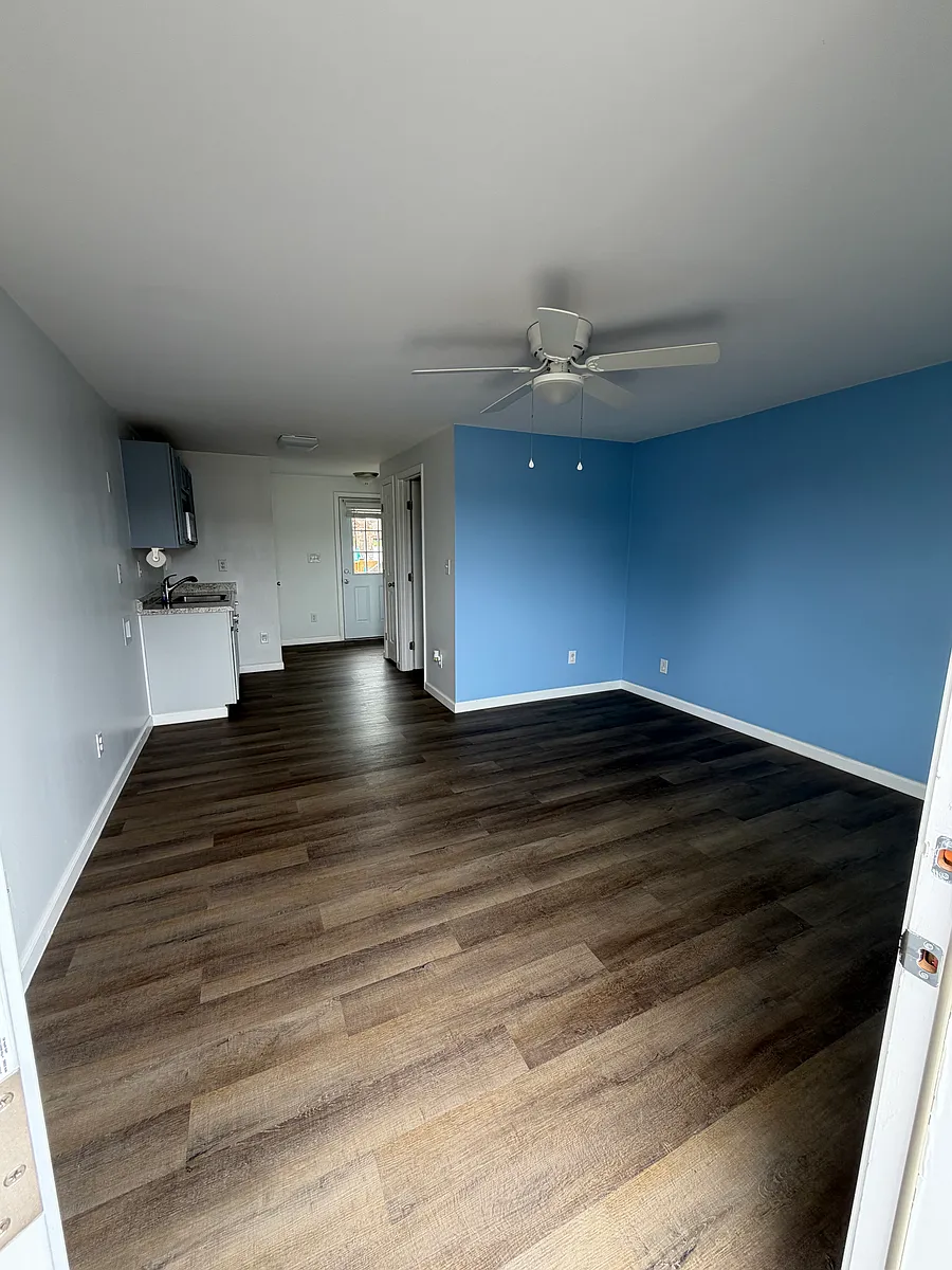 Building Photo - 142 Pleasant Pine Cir