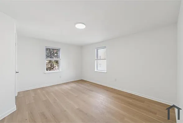 1626 N 17th St #301 — Photo 8