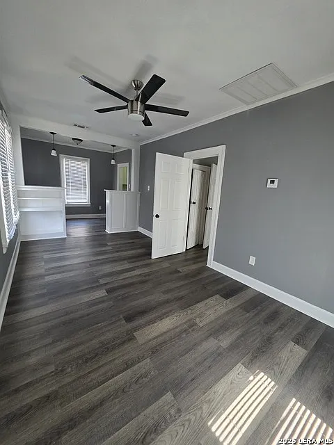 Building Photo - 930 E Grayson St #2