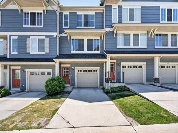48 W Kinlea Cmn NW, Calgary, AB T3R 0S2