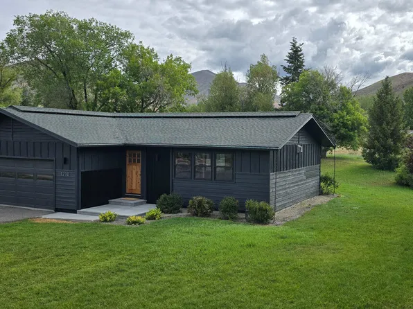 1210 Baldy View Dr, Hailey, ID 83333