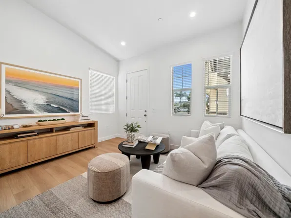 376 Hamilton Street, 376 Hamilton St #B103, Costa Mesa, CA 92627