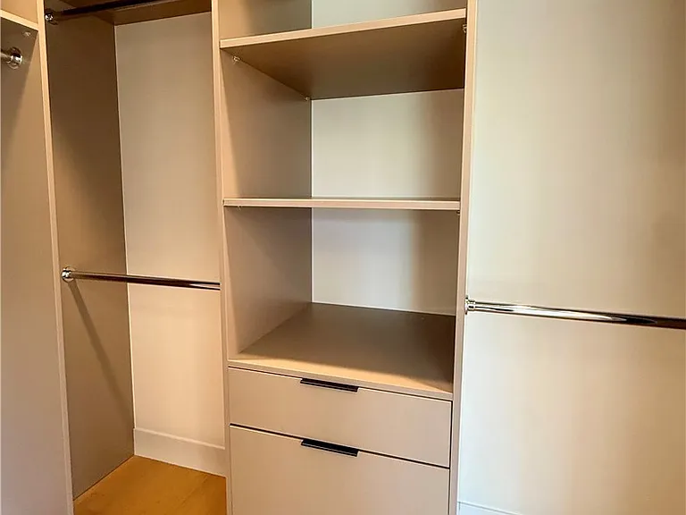 4332 Alcove Ave — Photo 13