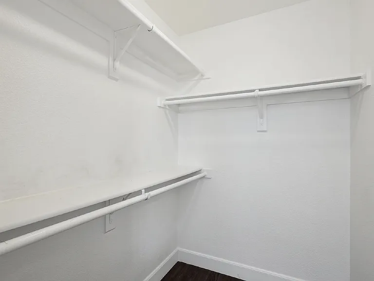 1446 Sax Leigh Dr — Photo 15