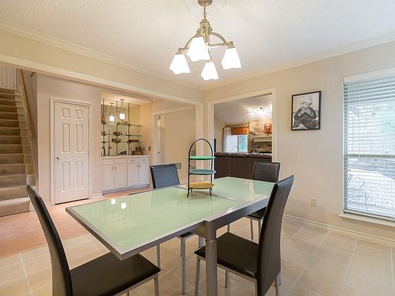 5th image of 6714 Clear Springs Cir