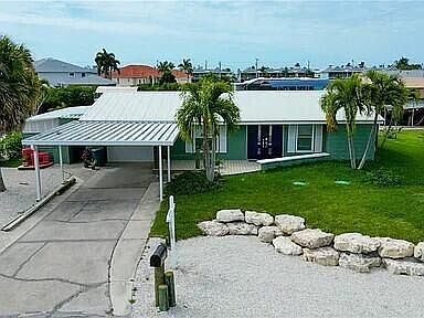 3rd image of 2891 Cussell Drive