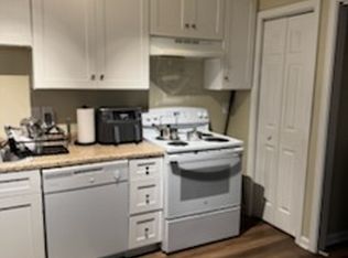 104 Stowe Pl #B, Garner, NC 27529