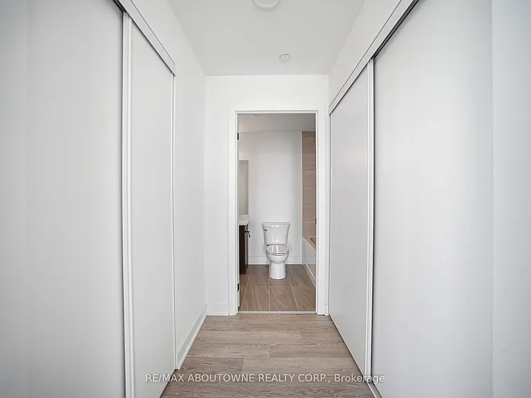 2782 Barton St E #516 — Photo 20