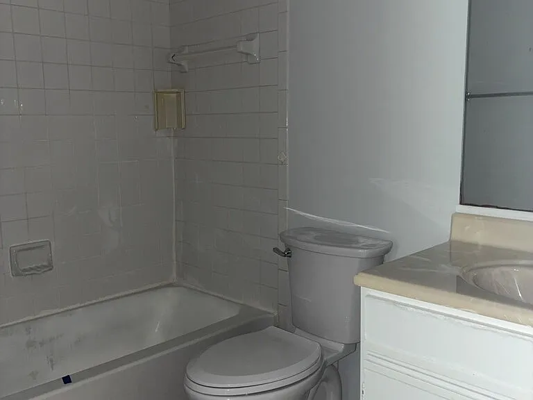 1101 Hulon Ln — Photo 20