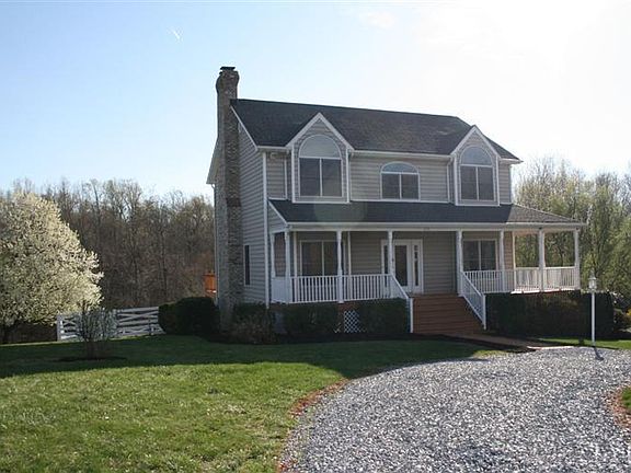 3rd image of 219 Sage Ln