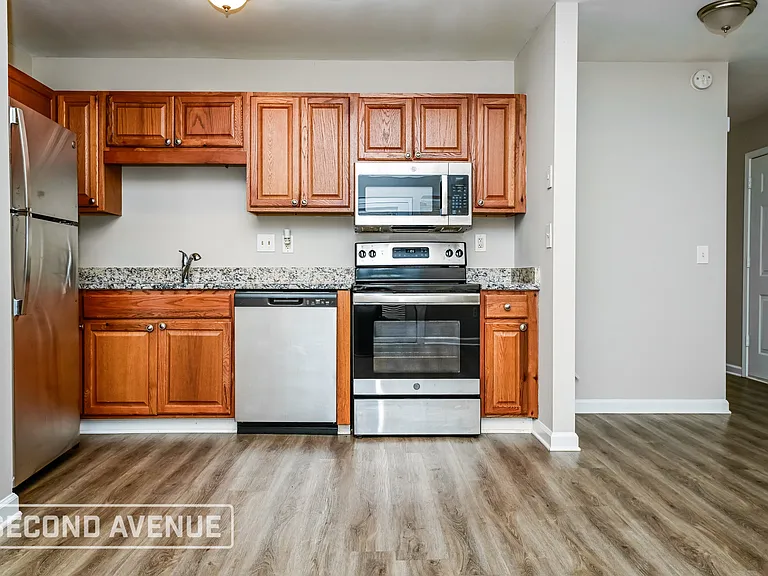 2370 Iron Horse Dr — Photo 6