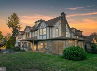 501 E Manoa Rd, Havertown, PA 19083