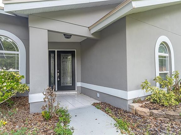 5th image of 2402 Prairie Pl