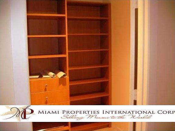 4th image of 1060 Brickell Ave APT 1503