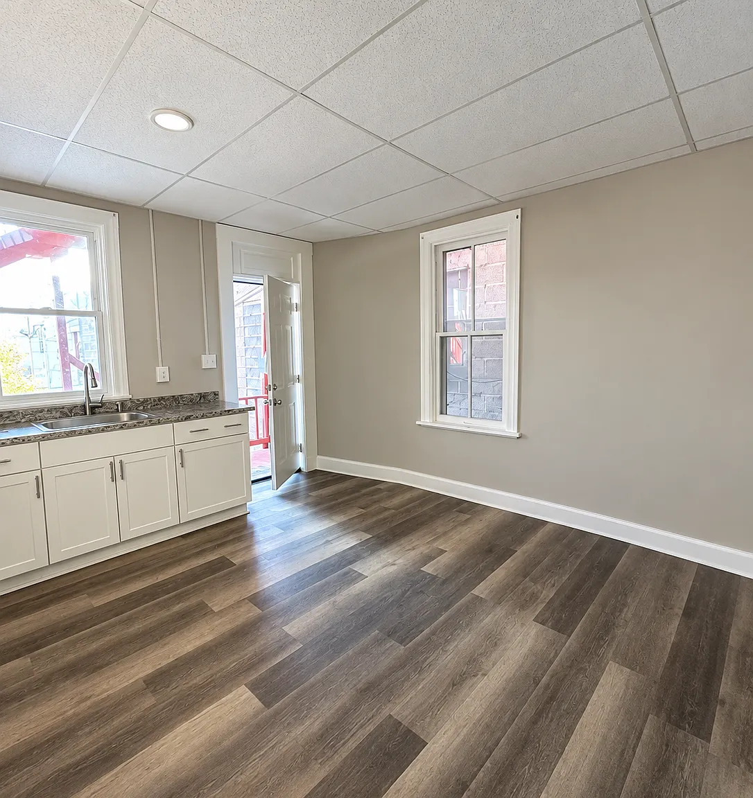 1 bed, 725 sqft, $1,050 — Photo 3