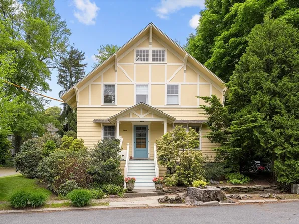 11 Windermere Park, Arlington, MA 02476