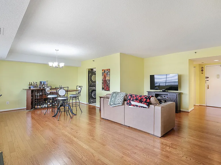 3713 George Mason Dr #1011 — Photo 1