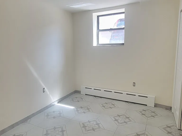 25-83 44th St #G1 — Photo 11