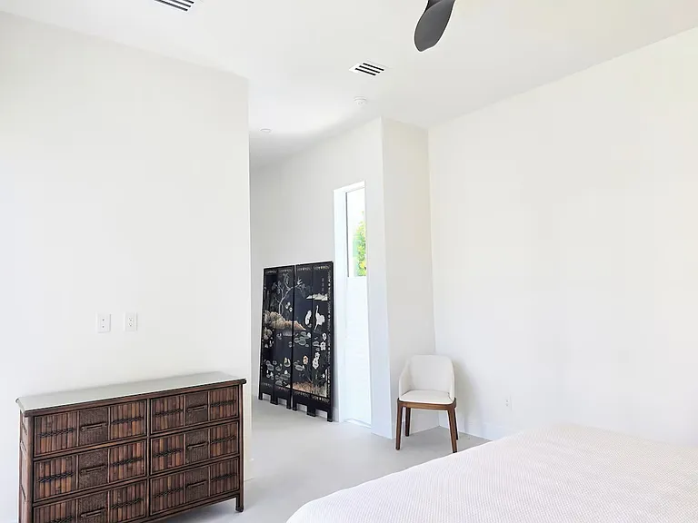 Roberts Bay Ln — Photo 14