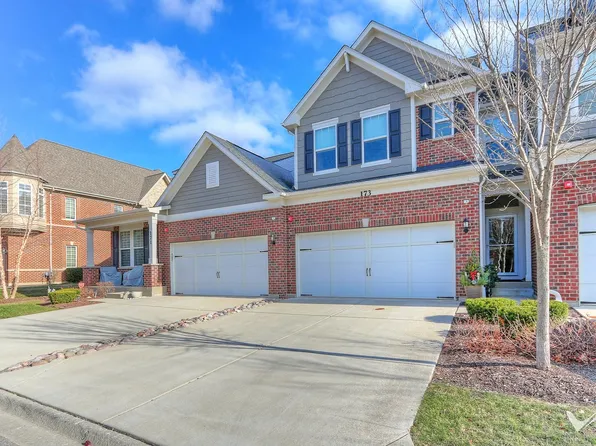 173 Pemberton Way, Bloomingdale, IL 60108