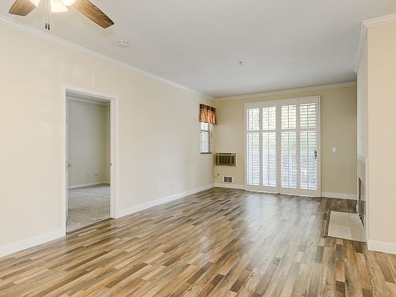 5th image of 250 Santa Fe Ter APT 116