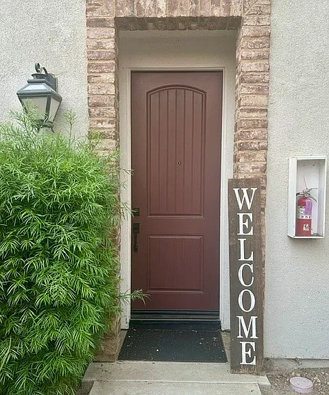 3210 E Yountville Dr #8 — Photo 1