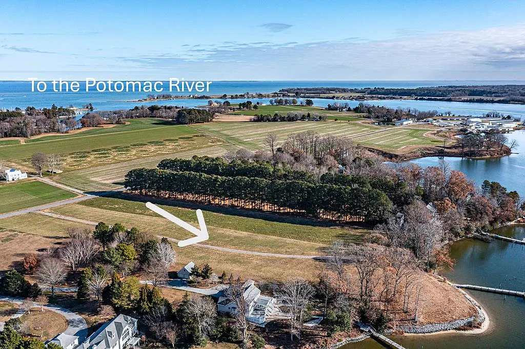 5 Lake Landing Dr photo 1