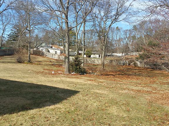 4th image of 34 Valley St